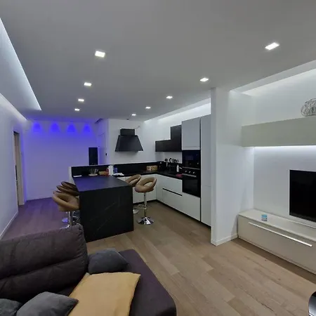 Di Lusso In Centro Appartement *